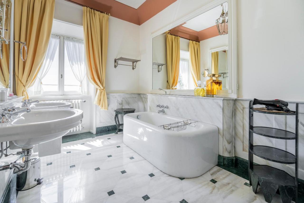 Foresteria Di Palazzo Radici Bed & Breakfast Bergamo Luaran gambar