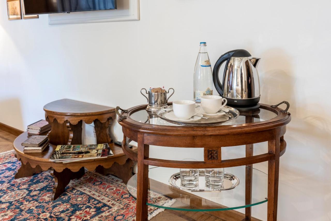 Foresteria Di Palazzo Radici Bed & Breakfast Bergamo Luaran gambar