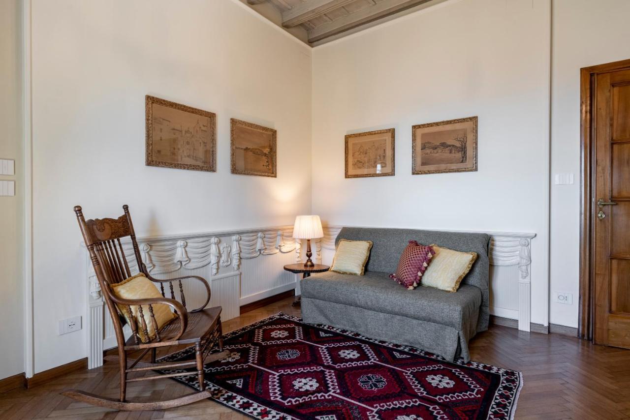 Foresteria Di Palazzo Radici Bergamo Luaran gambar