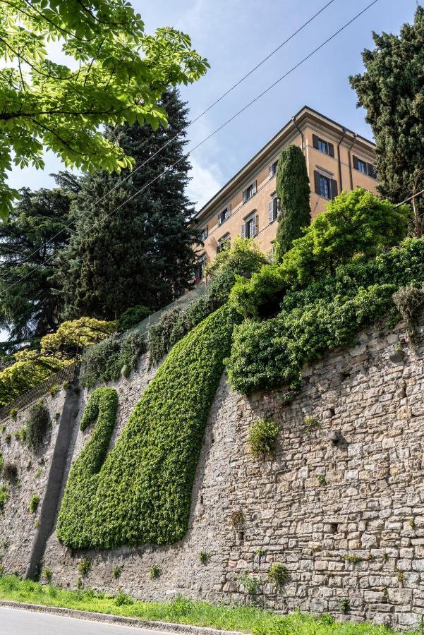 Foresteria Di Palazzo Radici Bed & Breakfast Bergamo Luaran gambar