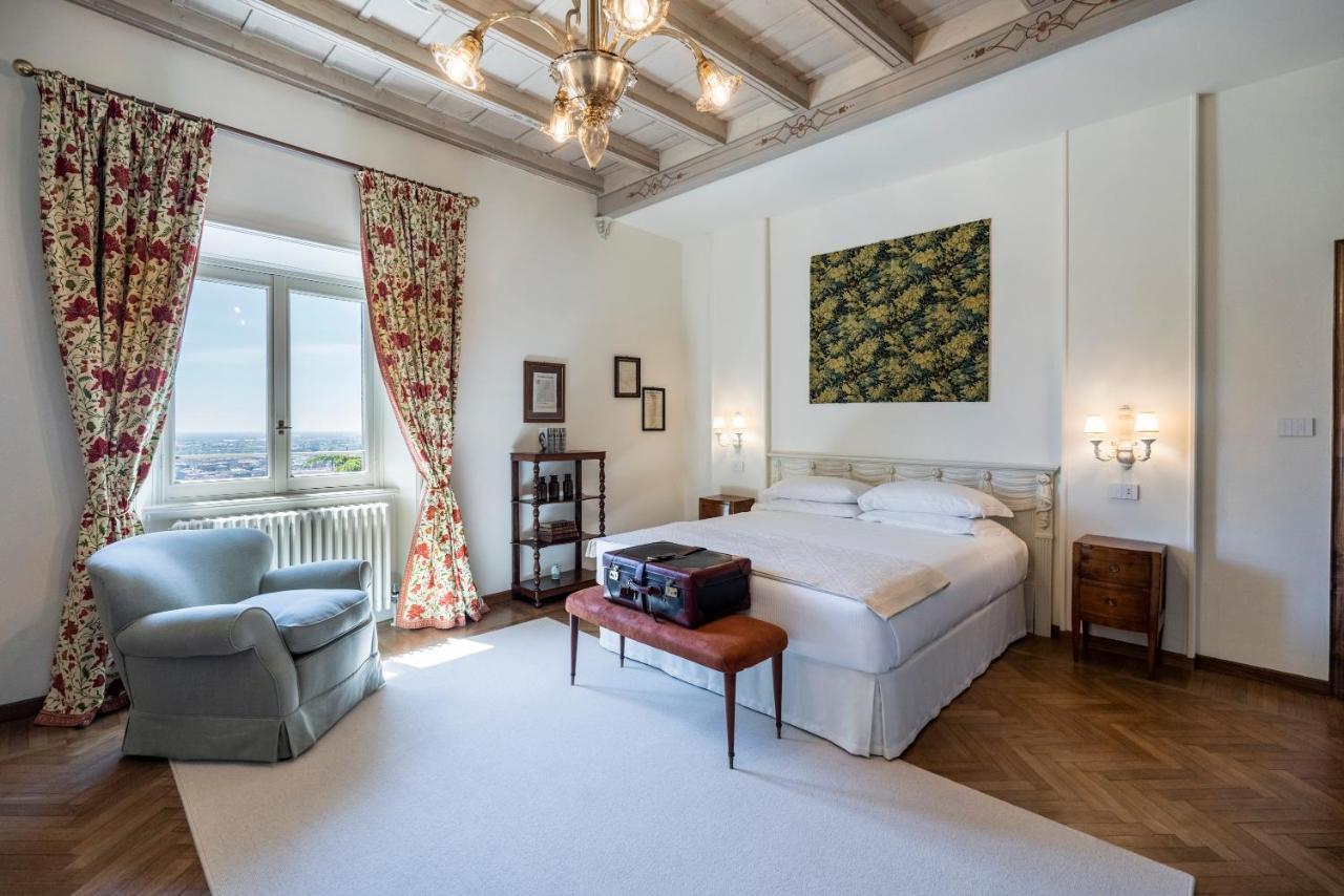 Foresteria Di Palazzo Radici Bergamo Luaran gambar