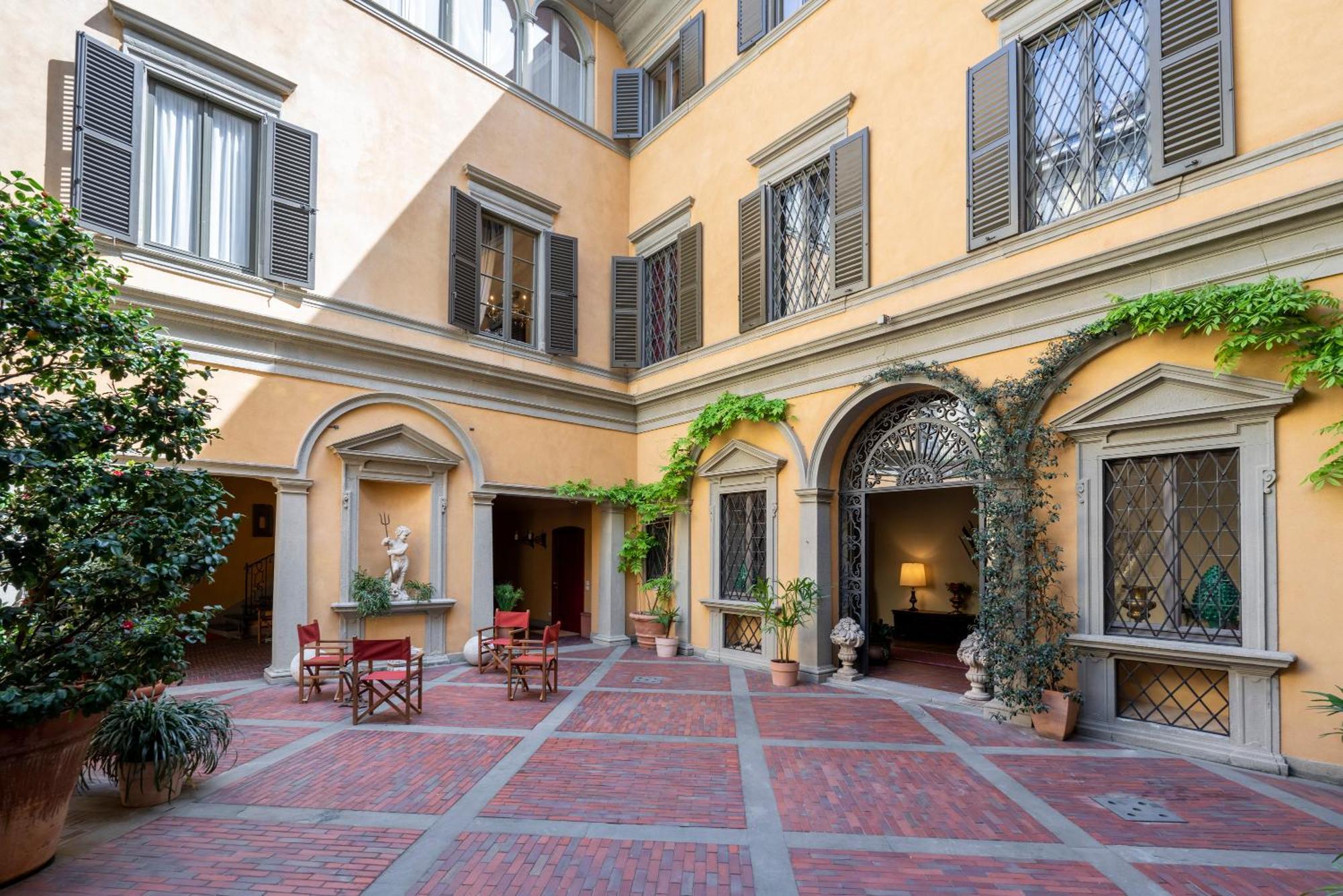 Foresteria Di Palazzo Radici Bergamo Luaran gambar